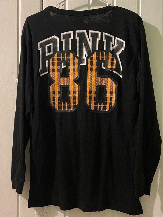 PINK Victoria's Secret Tops - PINK Victoria's Secret Black Long Sleeve "86" Graphic T-Shirt X-small NWT